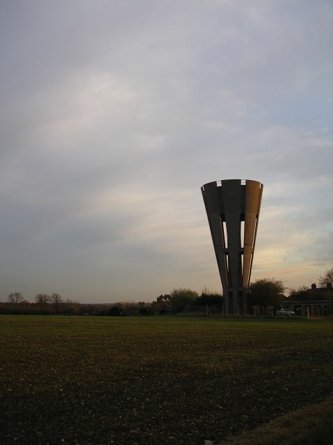 Tonwell_Water_Tower.jpg