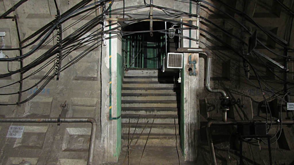 0_8ab12_c3a4056b_orig