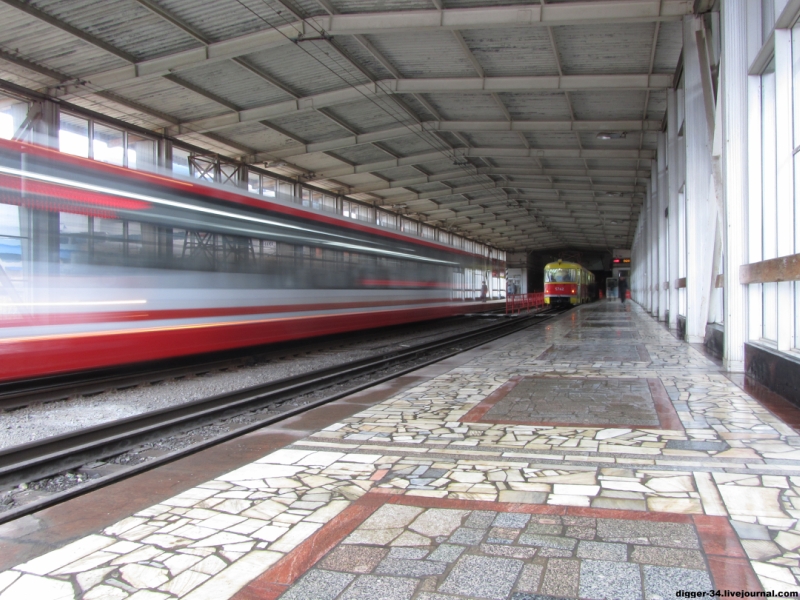 0_61d26_b8b4666f_orig