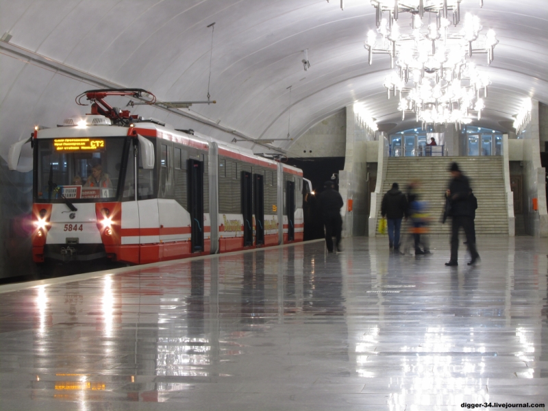 0_61d4b_935be8c2_orig