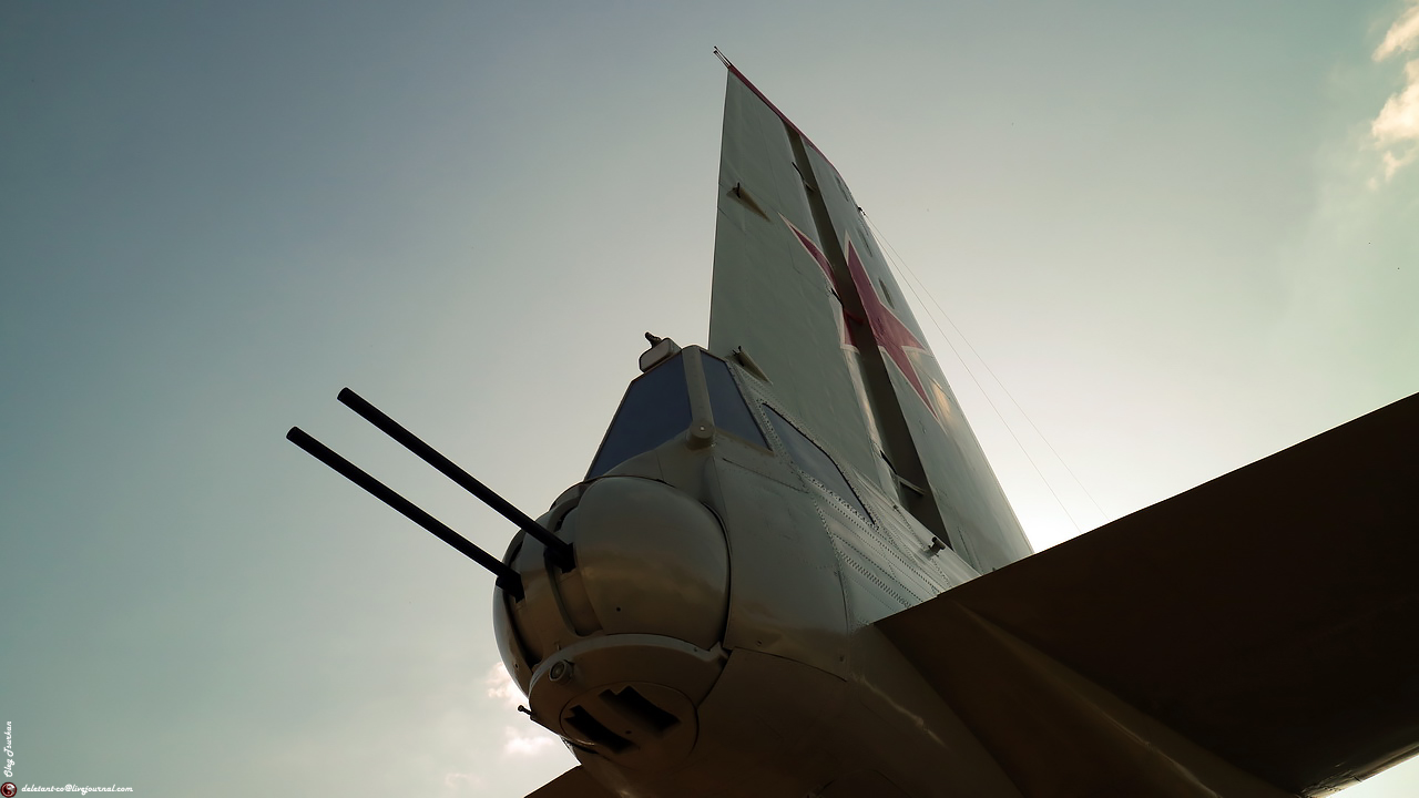 70699735kLl.jpg