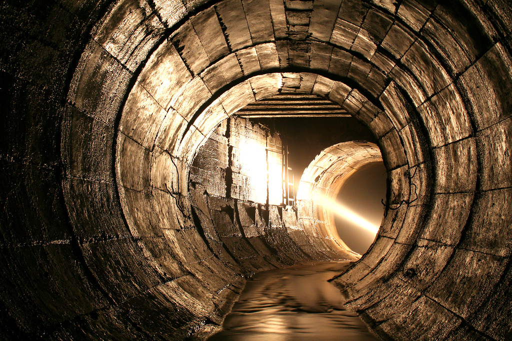 0_9c8d6_23b8f4b_orig