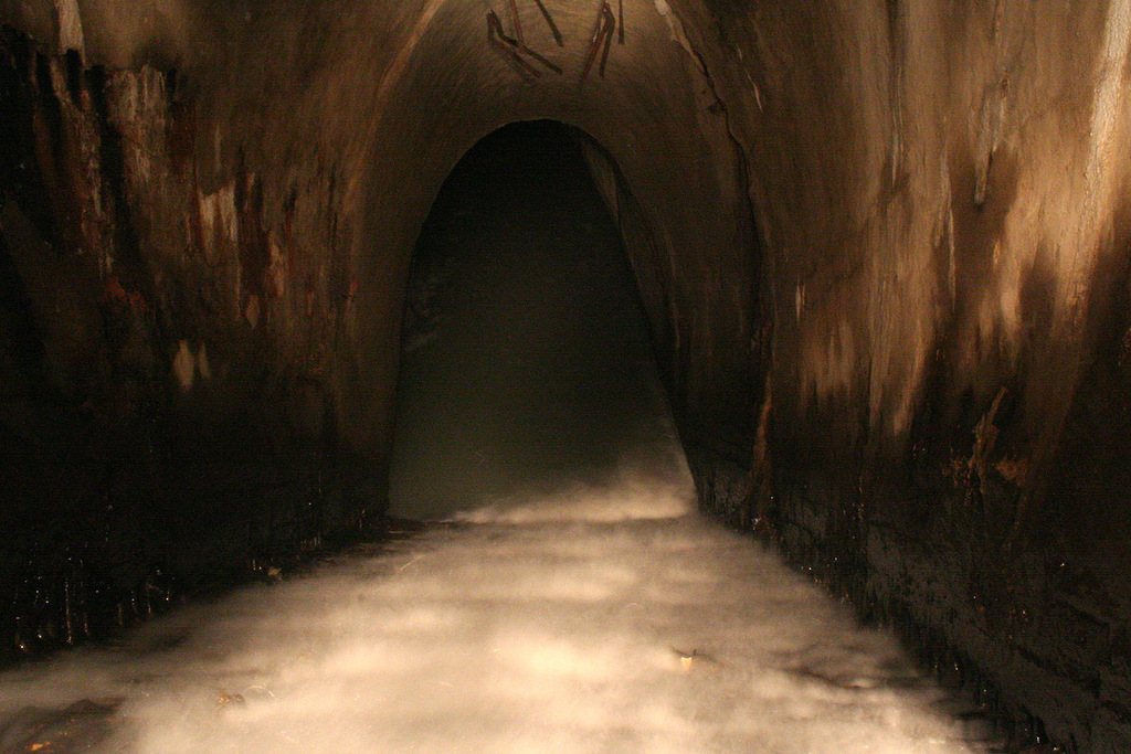 0_a33d9_a2c8d442_orig