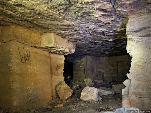 14_inside.jpg